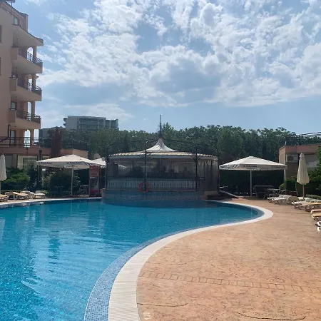 Sunny Efir - Efir Apartman Napospart